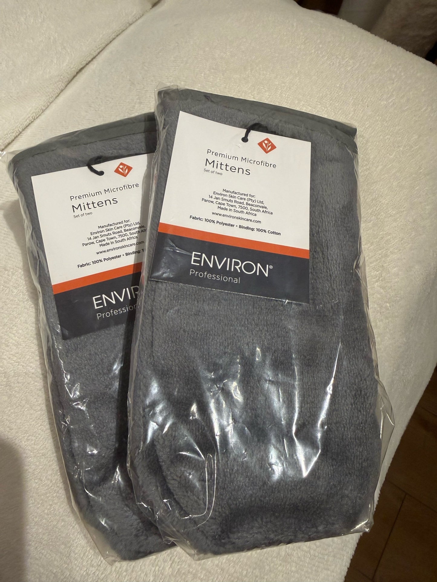Microfibre cleansing mitts